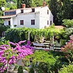 Guest House Foretic